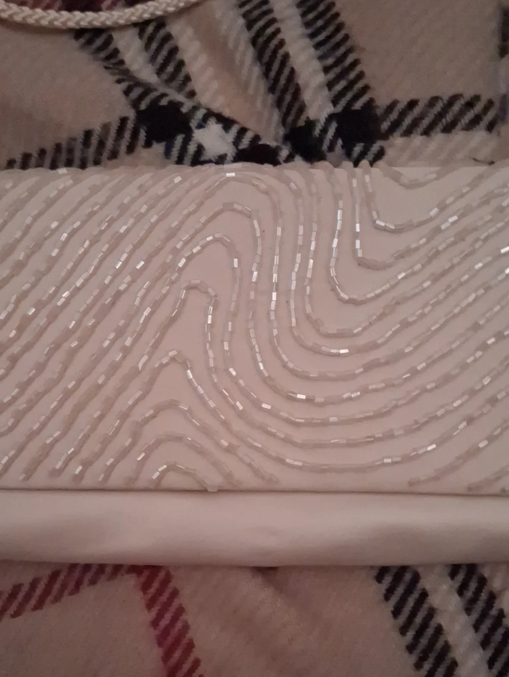 NWT La Regale Ivory Beaded Envelope Clutch Purse with Long Drop Strap 10x4